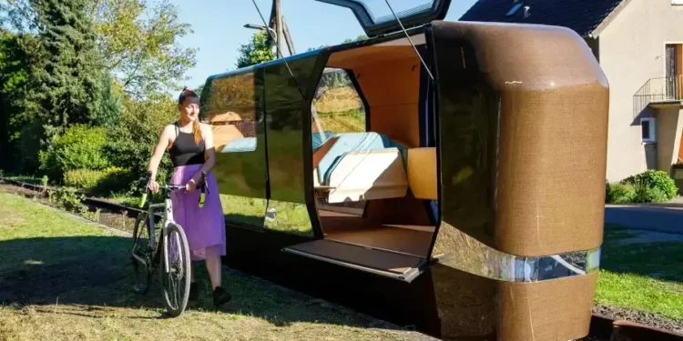 Germany MONOCAB OWL Self Driving Railway Cabs Could Transform Rural Mobility